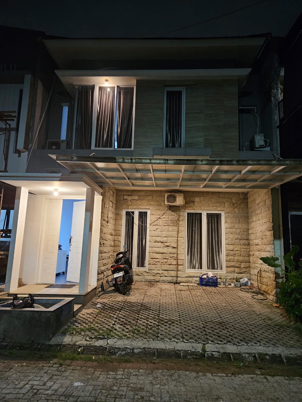 Kanopi, Kaca & Pintu Alumunium